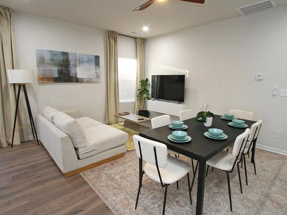 Modern Ranch Fenced Backyard - 6 Mins To South End Villa Charlotte 0*,