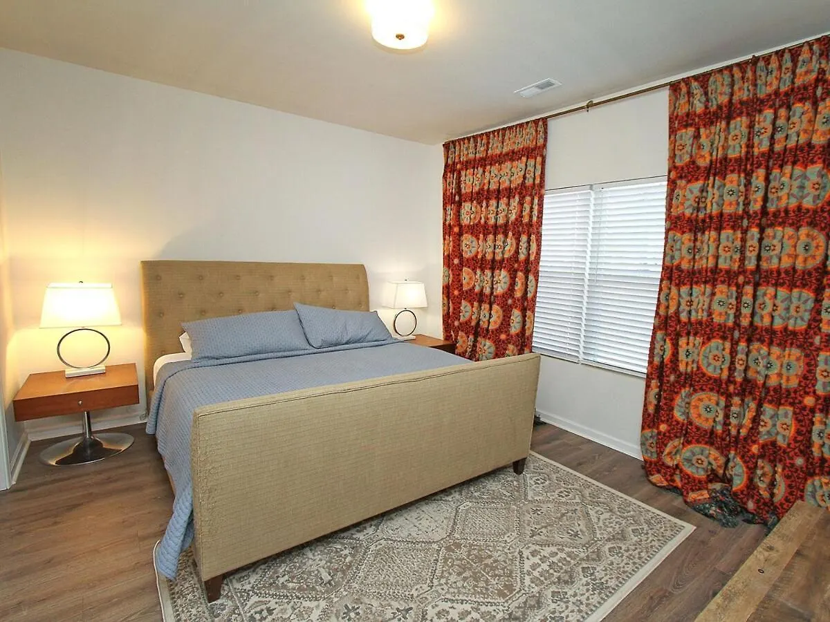 Modern Ranch Fenced Backyard - 6 Mins To South End Villa Charlotte